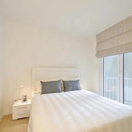 Luxe Arte, 50m Het Zoute 아파트